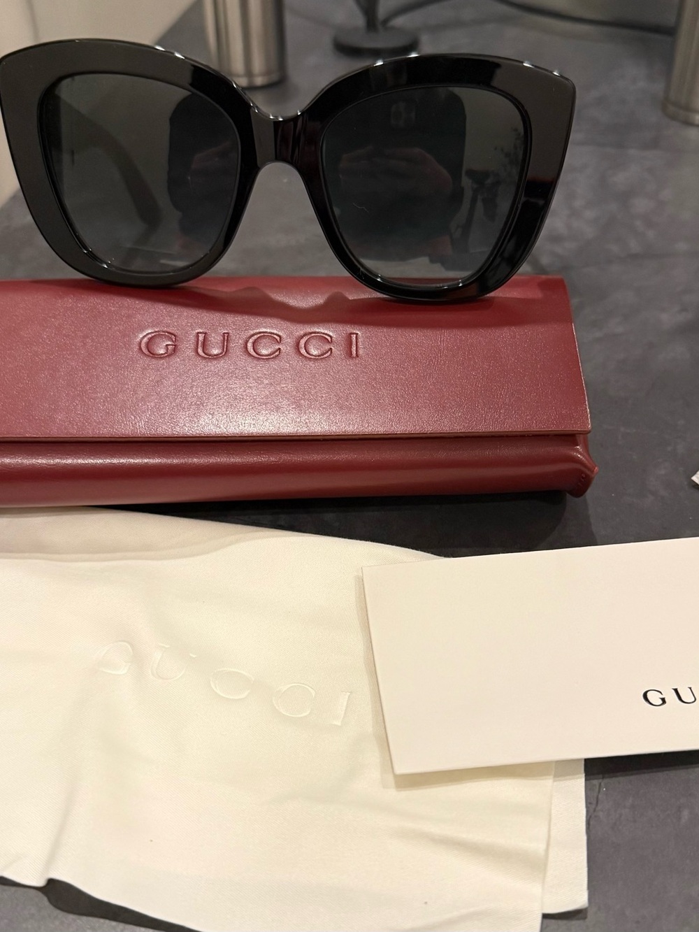 Gucci Glossy Black Cat-Eye Sunglasses with Dark Lenses - LIKE NEW NEVER WORN - F